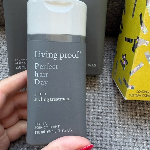 BNWT Living Proof PhD Hair Care Trio – Brand New Sealed Set - Picture 9 of 13